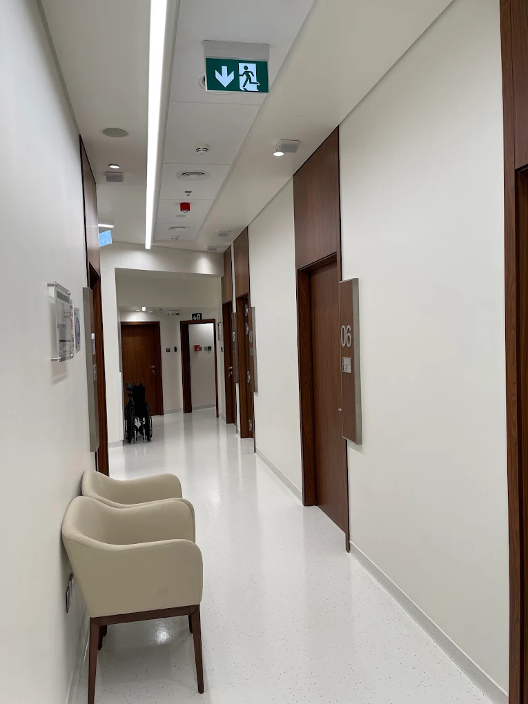 Kings College Hospital — 4